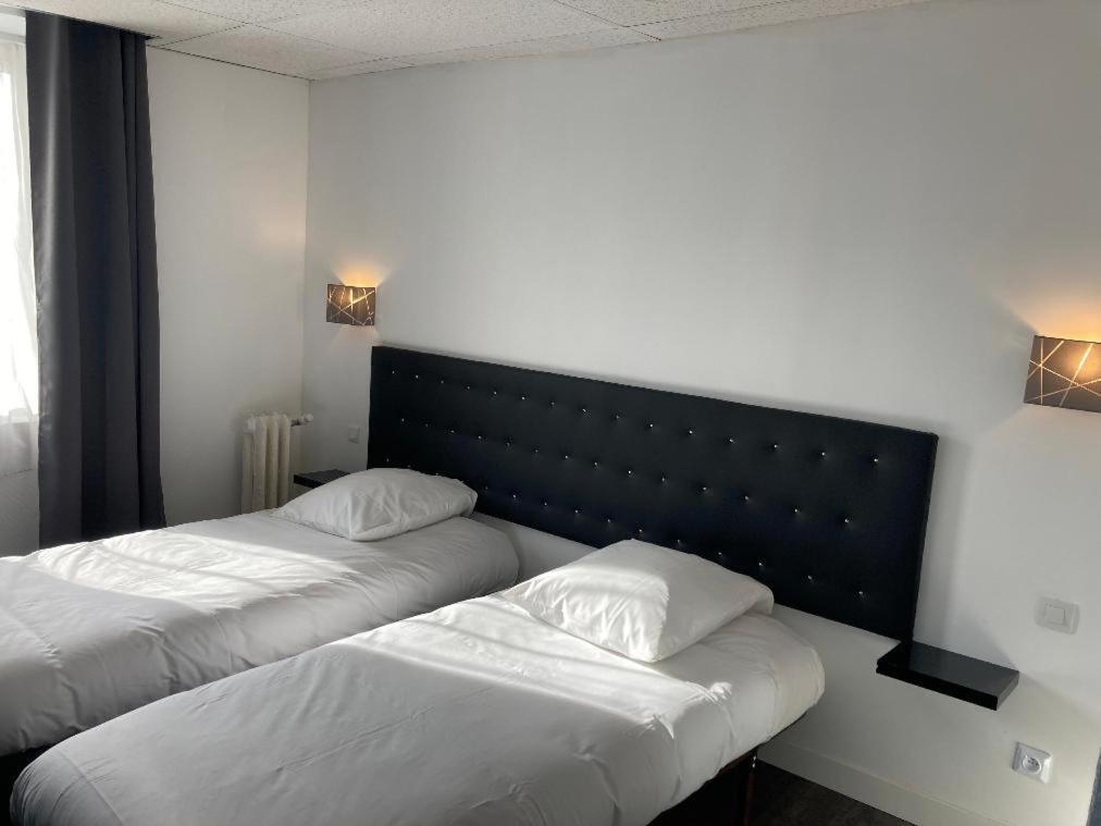 Aigle D'Or Otel Thiers Oda fotoğraf