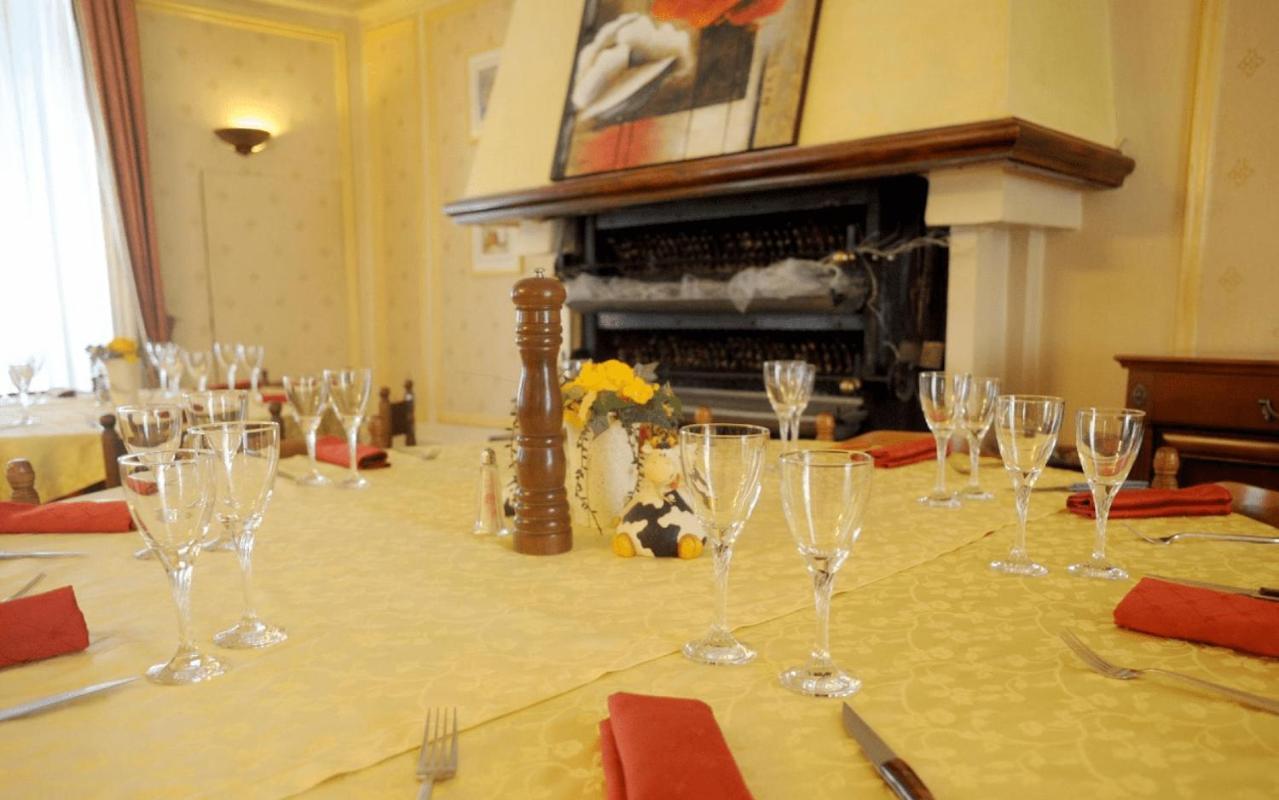 Aigle D'Or Otel Thiers Dış mekan fotoğraf